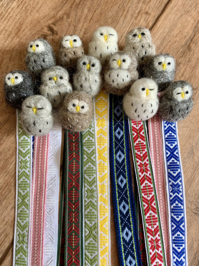 Handgjorda bokmärken i gruppen Landshopping.se / Hem & Hantverk / Hantverk / Textil hos Landshopping (10033_tillbok8)