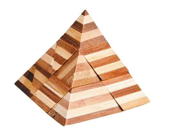 Pyramid 3D-pussel av trä - klurig hjärngympa 1
