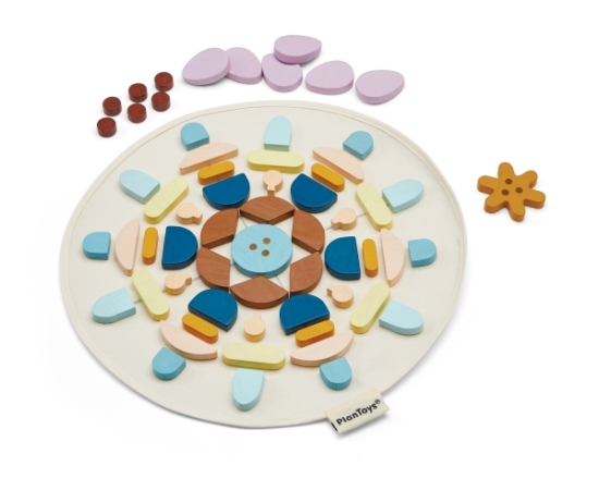 Mandala - pedagogiskt träpussel för barn - Plantoys i gruppen Landshopping.se / Hem & Hantverk / Leksaker hos Landshopping (10093_3816)