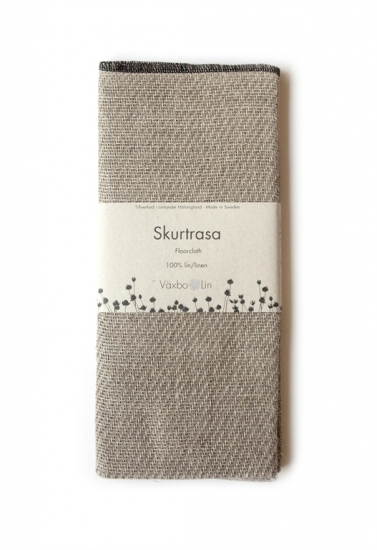 Skurtrasa med svart fåll