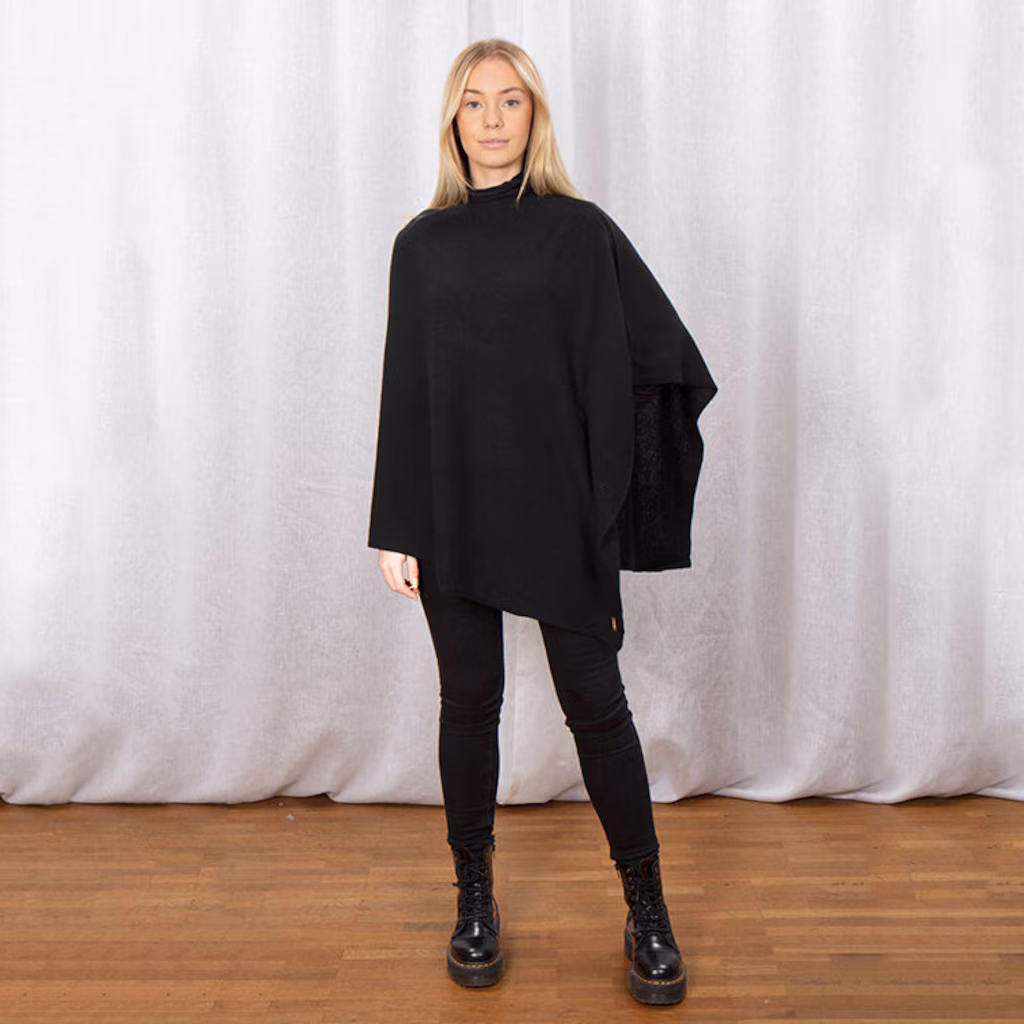 Elin Poncho svart