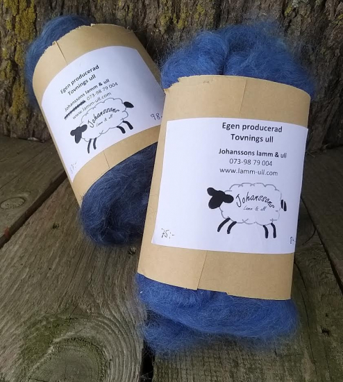 Kardad ull 2*100g blå