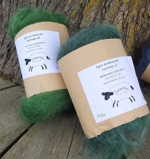 Kardad ull 2*100g grön