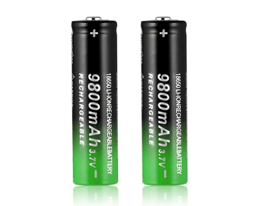 2 st 18650 Högkvalitativt 9800mAh 3,7V 18650 Li-ion batterier Uppladdningsbart Batteri i gruppen Landshopping.se / Fritid / Friluftsliv / Camping hos Landshopping (10257_AZ1032)