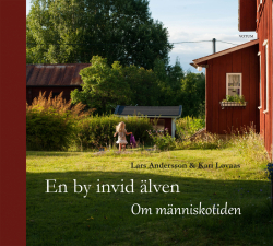 En by invid älven
