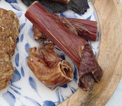 Nötstrupe - tugg för småhundar 55gr