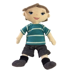 Ekologisk mjuk pojkdocka Yed  av tyg med kläder