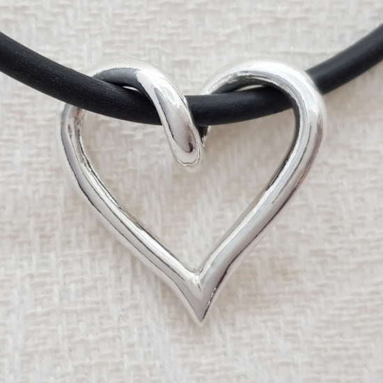 Hjärta i silver - Mellan