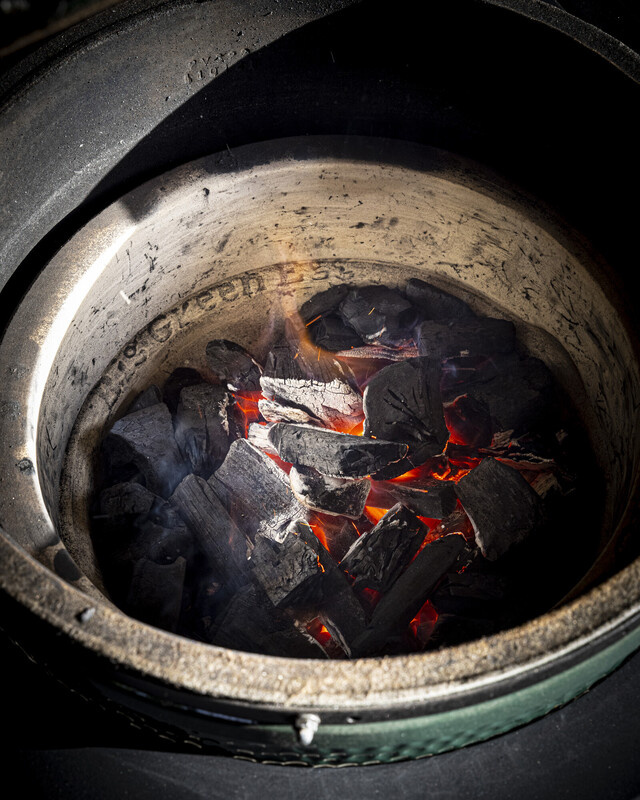 HOLY SMOKE RESTAURANT GRADE GRILLKOL 8KG 	