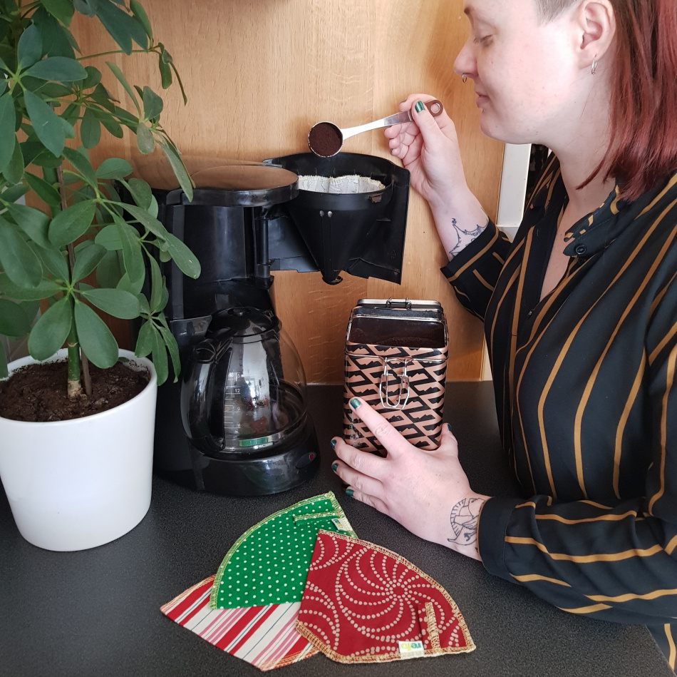 Kaffefilter av återvunnet tyg - i röda/rosa toner 2