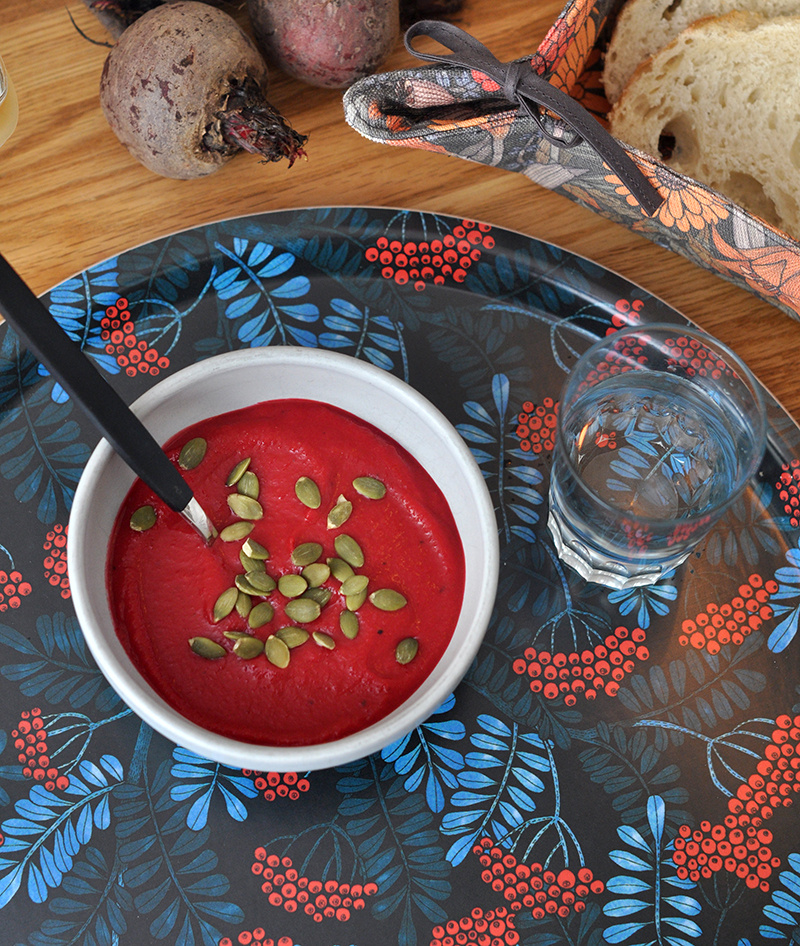 Bricka Rönnbär Blå, höst