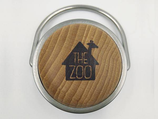 Termosflaska av stål för barn med späckhuggare