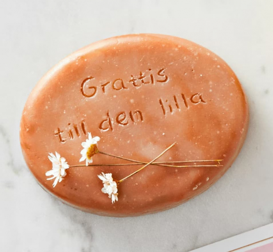 Tvålogram - personlig hälsning på ekologisk tvål 2