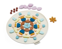 Mandala - pedagogiskt träpussel för barn - Plantoys
