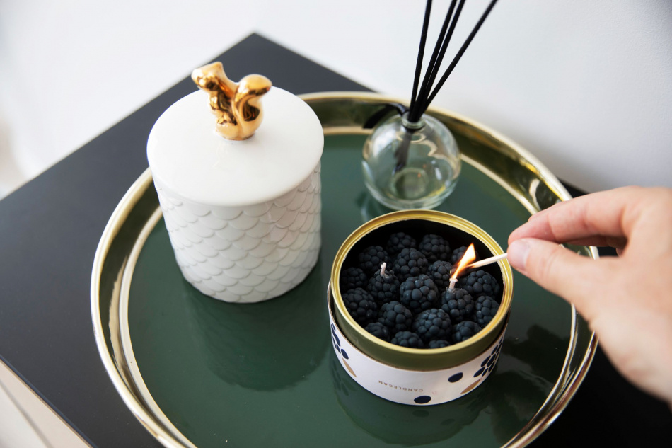 Doftljus Candlecan Cinnamon Blackberry 4