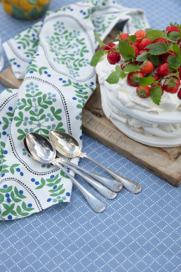 Skogsmedaljong, kökshandduk, blågrön