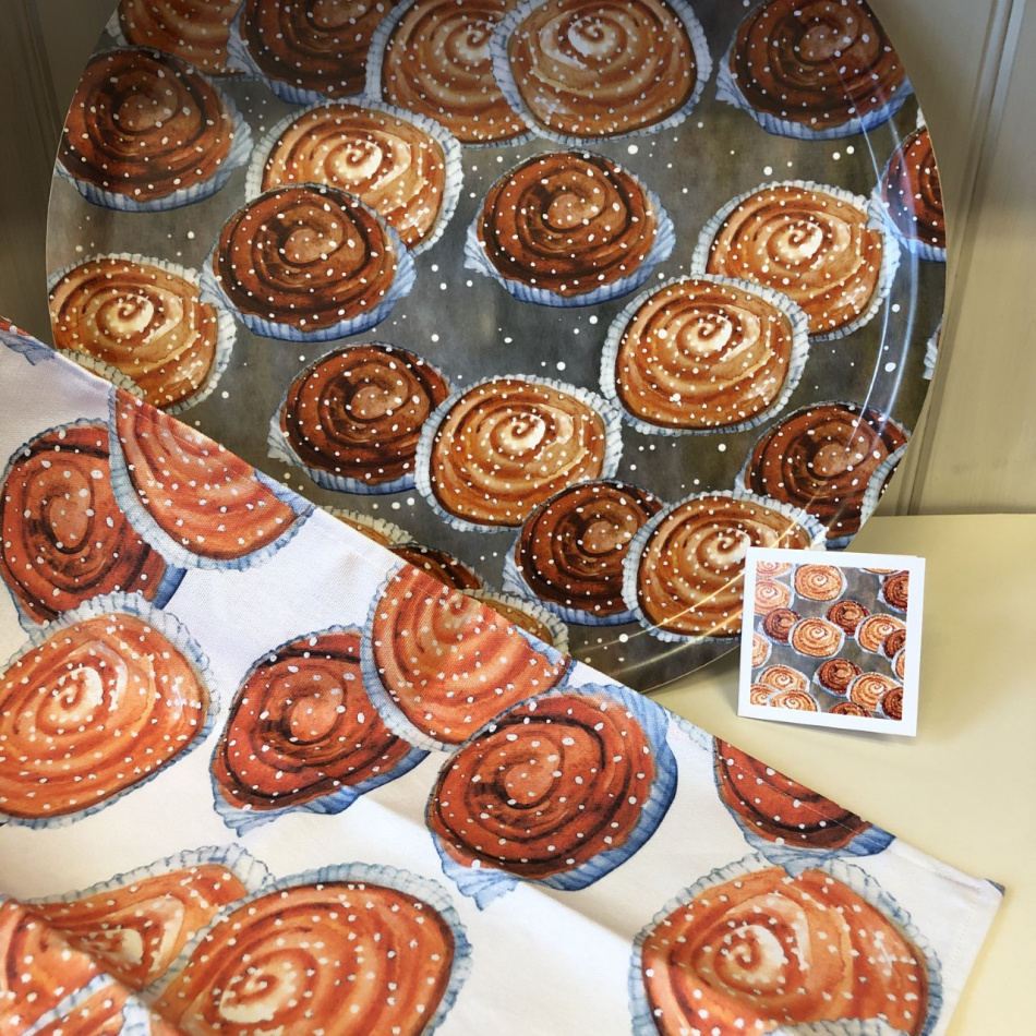 Bricka, Kanelbulle 38 cm Ø 4