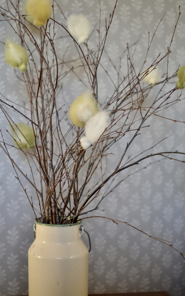 Handgjorda ullvippor till påskriset 5