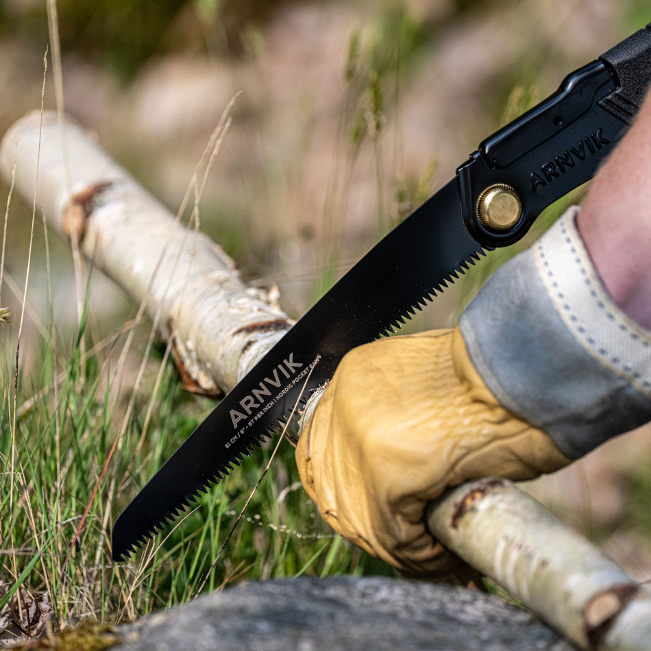 Hopfällbar Såg för Beskärning av Grenar - ARNVIK - Nordic Pocket Saw