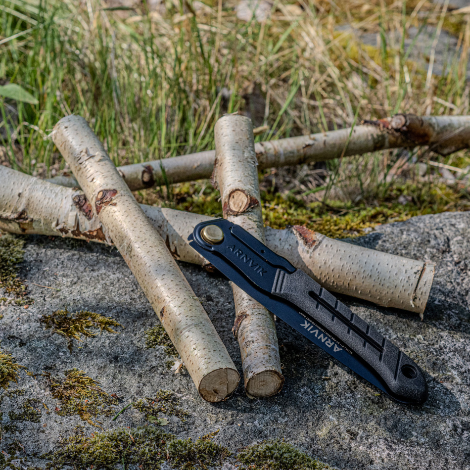 Hopfällbar Såg för Beskärning av Grenar - ARNVIK - Nordic Pocket Saw