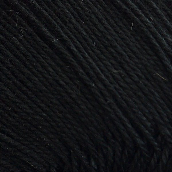 Merc. 12/3 Virkgarn 200 gr. på nystan